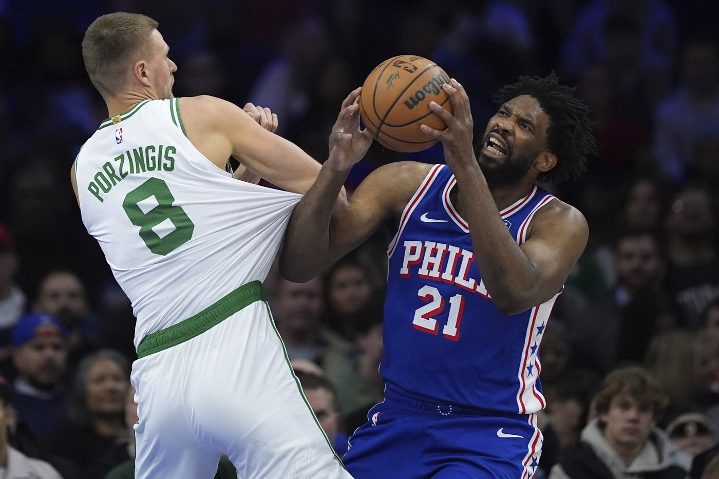 Pritchard and Tatum lead Celtics to 124-104 win over 76ers | iNFOnews.ca