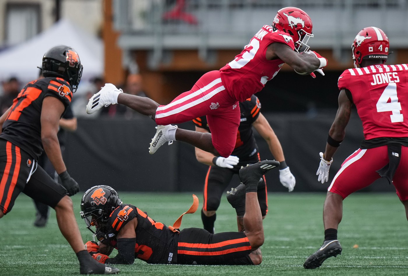Stampeders open pre-season schedule with 26-16 win over Lions | iNFOnews.ca