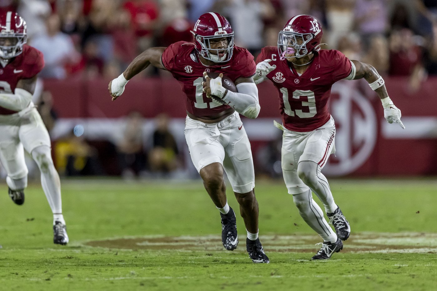 Milroe-to-Williams TD connection helps No. 4 Alabama beat No. 2 Georgia 41-34 in DeBoer's SEC opener | iNFOnews.ca Milroe-to-Williams TD connection helps No. 4 Alabama beat No. 2 Georgia 41-34 in DeBoer's SEC opener | iNFOnews.ca