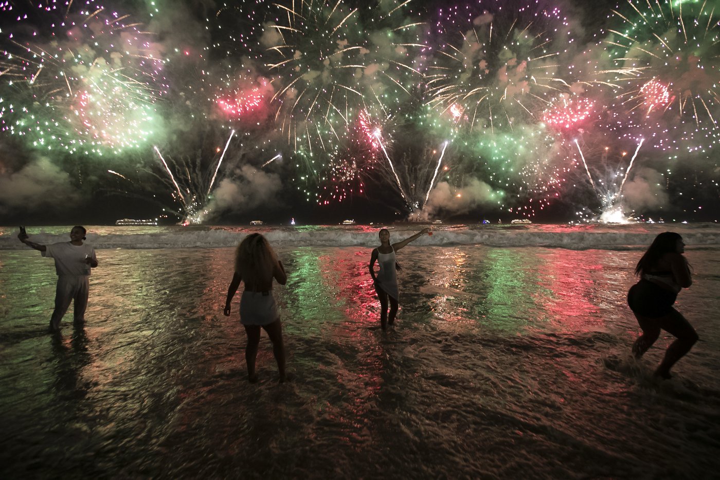 Cities across the globe prepare to welcome the New Year in celebrations tinged with local traditions | iNFOnews.ca Cities across the globe prepare to welcome the New Year in celebrations tinged with local traditions | iNFOnews.ca