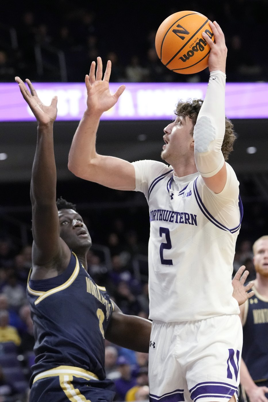 Martinelli scores 22, Barnhizer adds double-double and Northwestern holds off Montana State 72-69 | iNFOnews.ca Martinelli scores 22, Barnhizer adds double-double and Northwestern holds off Montana State 72-69 | iNFOnews.ca