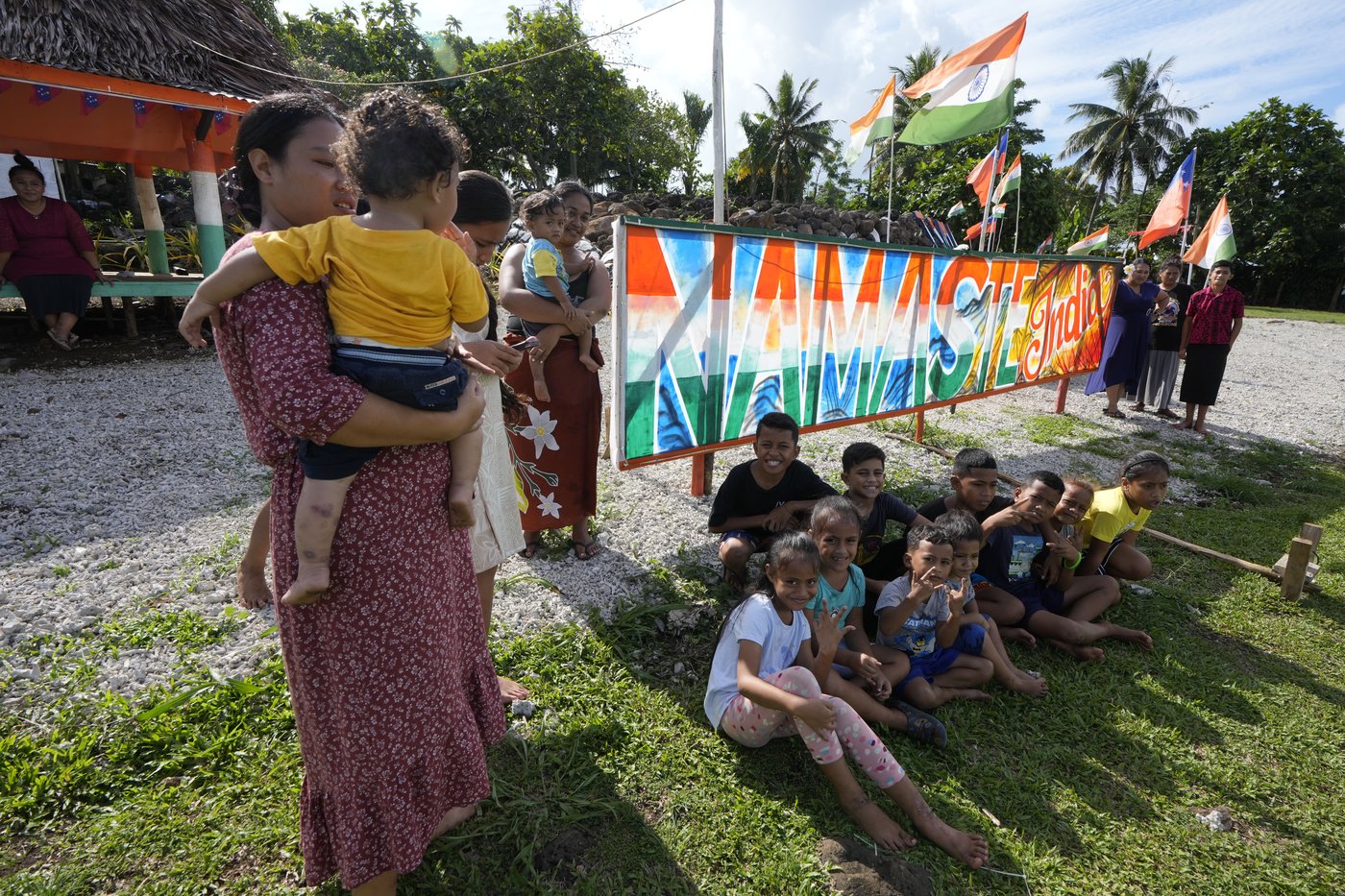 A Samoan village prepares to welcome King Charles but fears an uncertain future for its reef | iNFOnews.ca
