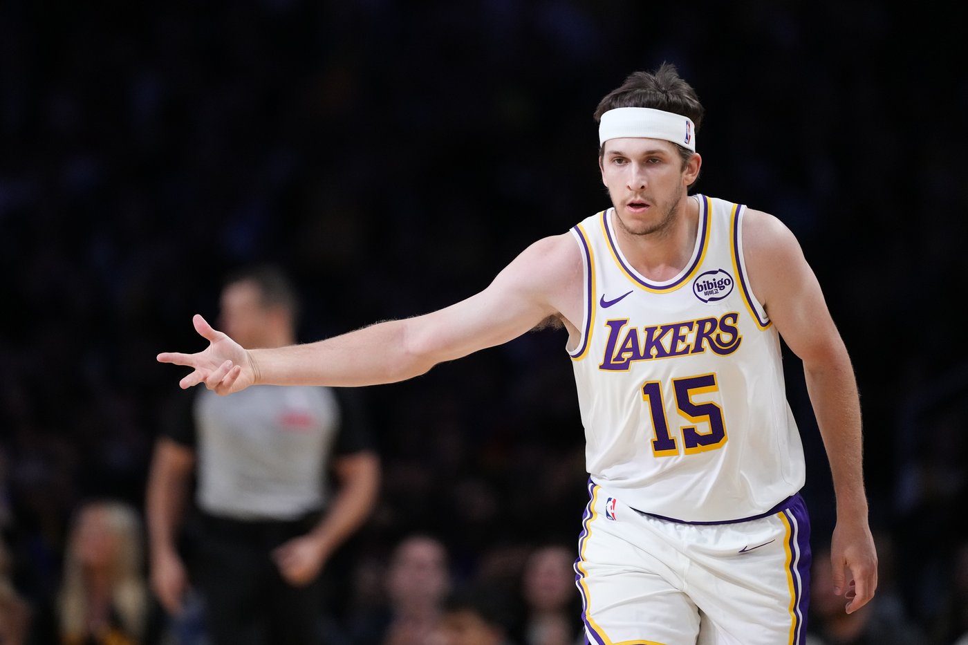 Lakers' pick-and-roll offense has promise as Austin Reaves and Deandre Ayton mesh well in preseason | iNFOnews.ca