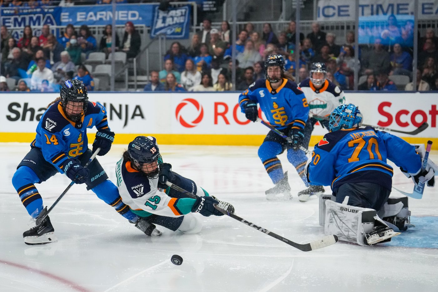 'So much fun': Sceptres' Jackson takes advantage of first PWHL start in 2-1 SO win | iNFOnews.ca 'So much fun': Sceptres' Jackson takes advantage of first PWHL start in 2-1 SO win | iNFOnews.ca