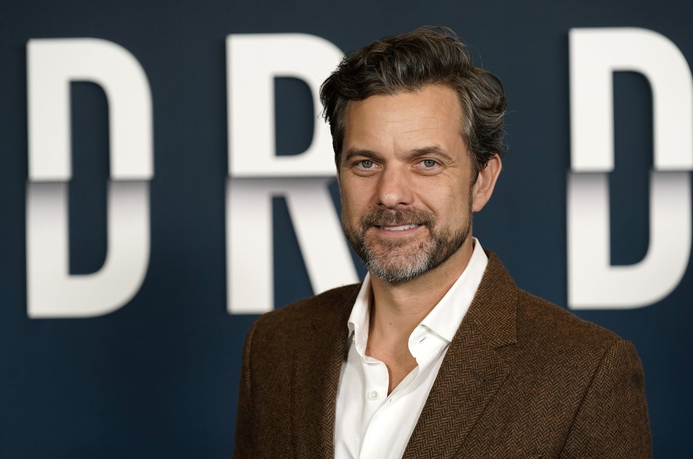 Joshua Jackson feels 'lucky' to escape unscathed after wildfires destroy L.A. home | iNFOnews.ca Joshua Jackson feels 'lucky' to escape unscathed after wildfires destroy L.A. home | iNFOnews.ca