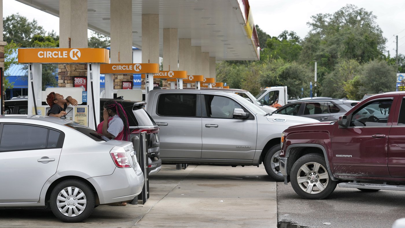 Hurricane Milton is a Category 5. Florida orders evacuations and scrambles to clear Helene's debris | iNFOnews.ca Hurricane Milton is a Category 5. Florida orders evacuations and scrambles to clear Helene's debris | iNFOnews.ca