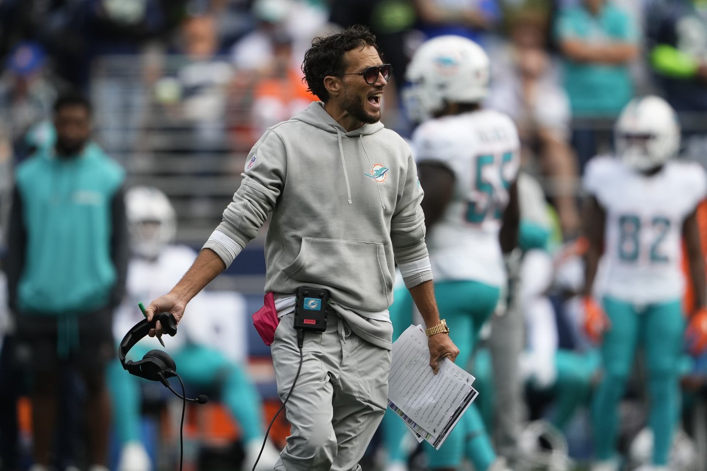 Seahawks roll to 24-3 win over Dolphins as Miami deals with another QB injury | iNFOnews.ca Seahawks roll to 24-3 win over Dolphins as Miami deals with another QB injury | iNFOnews.ca