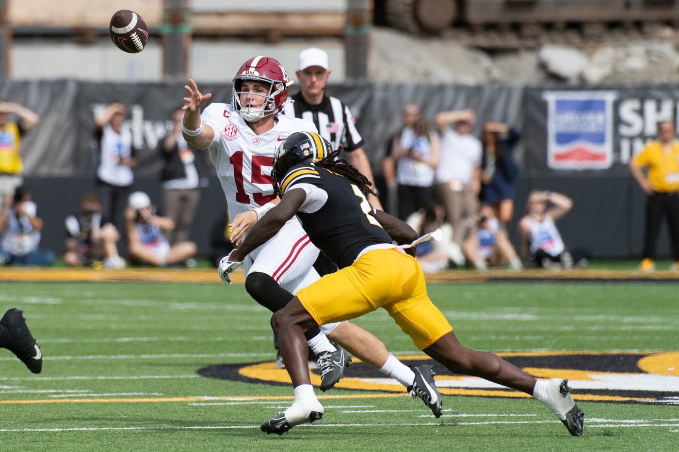 Ty Simpson shines as No. 8 Alabama edges No. 14 Missouri 27-24 to push winning streak to 5 | iNFOnews.ca Ty Simpson shines as No. 8 Alabama edges No. 14 Missouri 27-24 to push winning streak to 5 | iNFOnews.ca