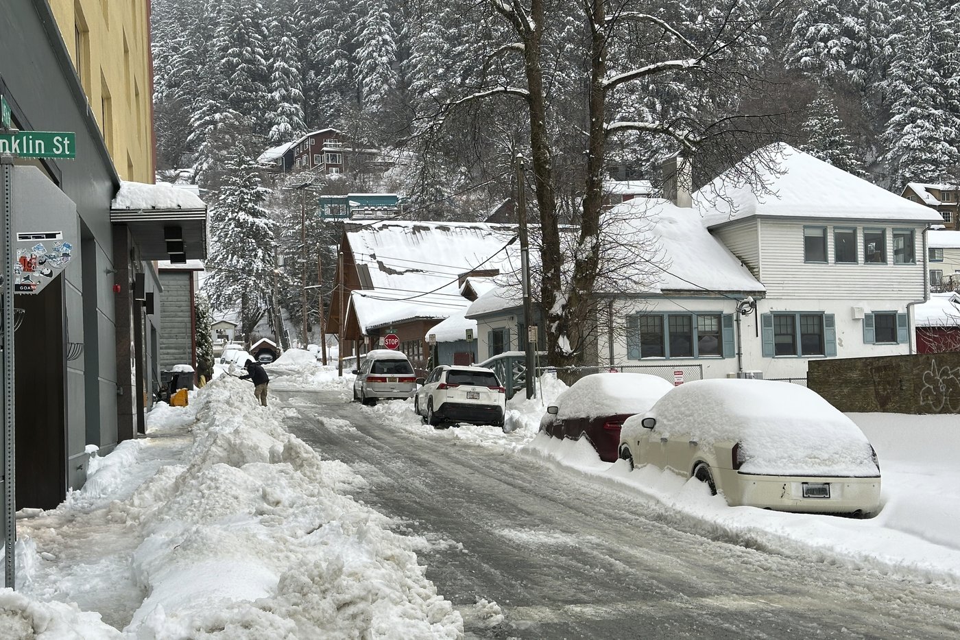 Already buried under snow, Great Lakes region expected to see more stormy weather this week | iNFOnews.ca Already buried under snow, Great Lakes region expected to see more stormy weather this week | iNFOnews.ca