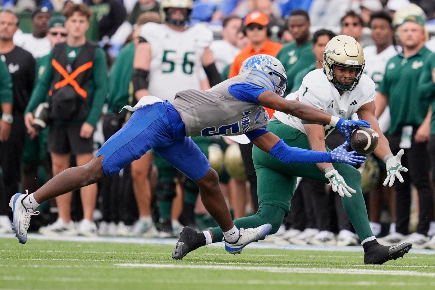 Memphis rallies for 34-31 win over No. 18 South Florida | iNFOnews.ca