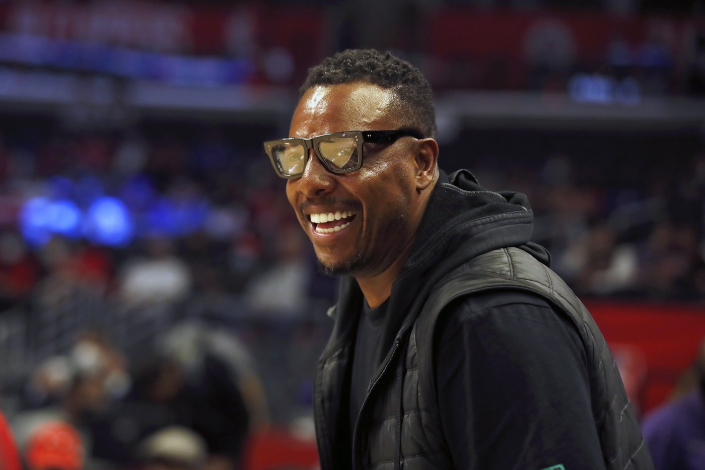 Paul Pierce says he walked 20 miles to work in a robe as punishment for guaranteeing a Celtics' win | iNFOnews.ca