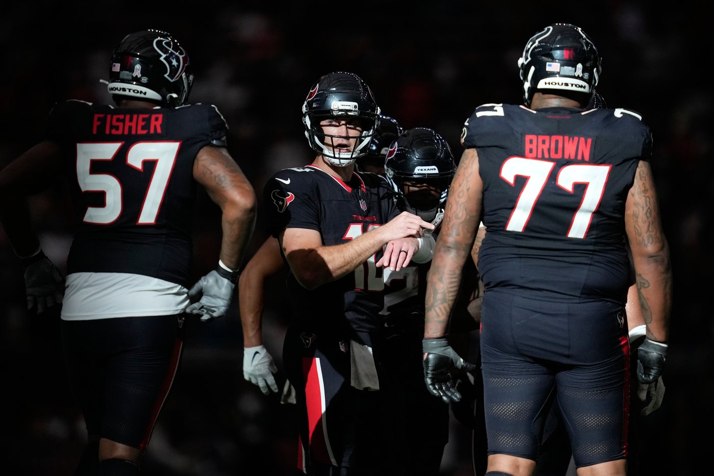 The Texans looking to sweep the Titans and win their 5th straight in Nashville | iNFOnews.ca