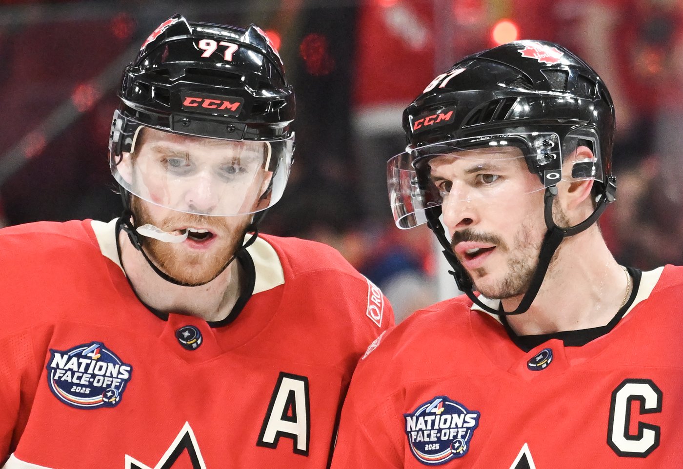 Crosby impressing younger Canadian teammates at 4 Nations: 'He's unbelievable' | iNFOnews.ca