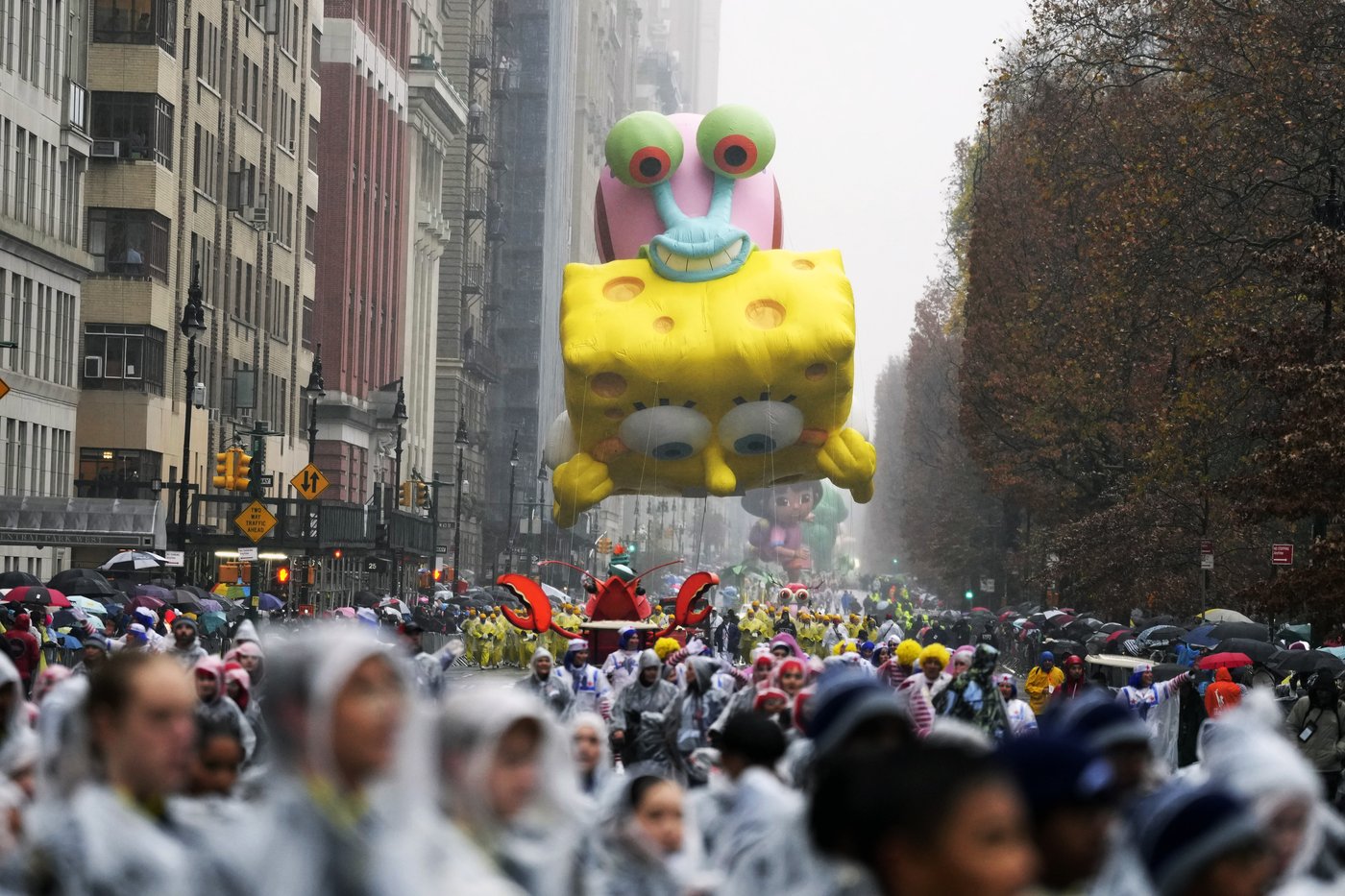 Macy’s Thanksgiving Day Parade: Big balloons, wet weather and 21 protesters arrested | iNFOnews.ca