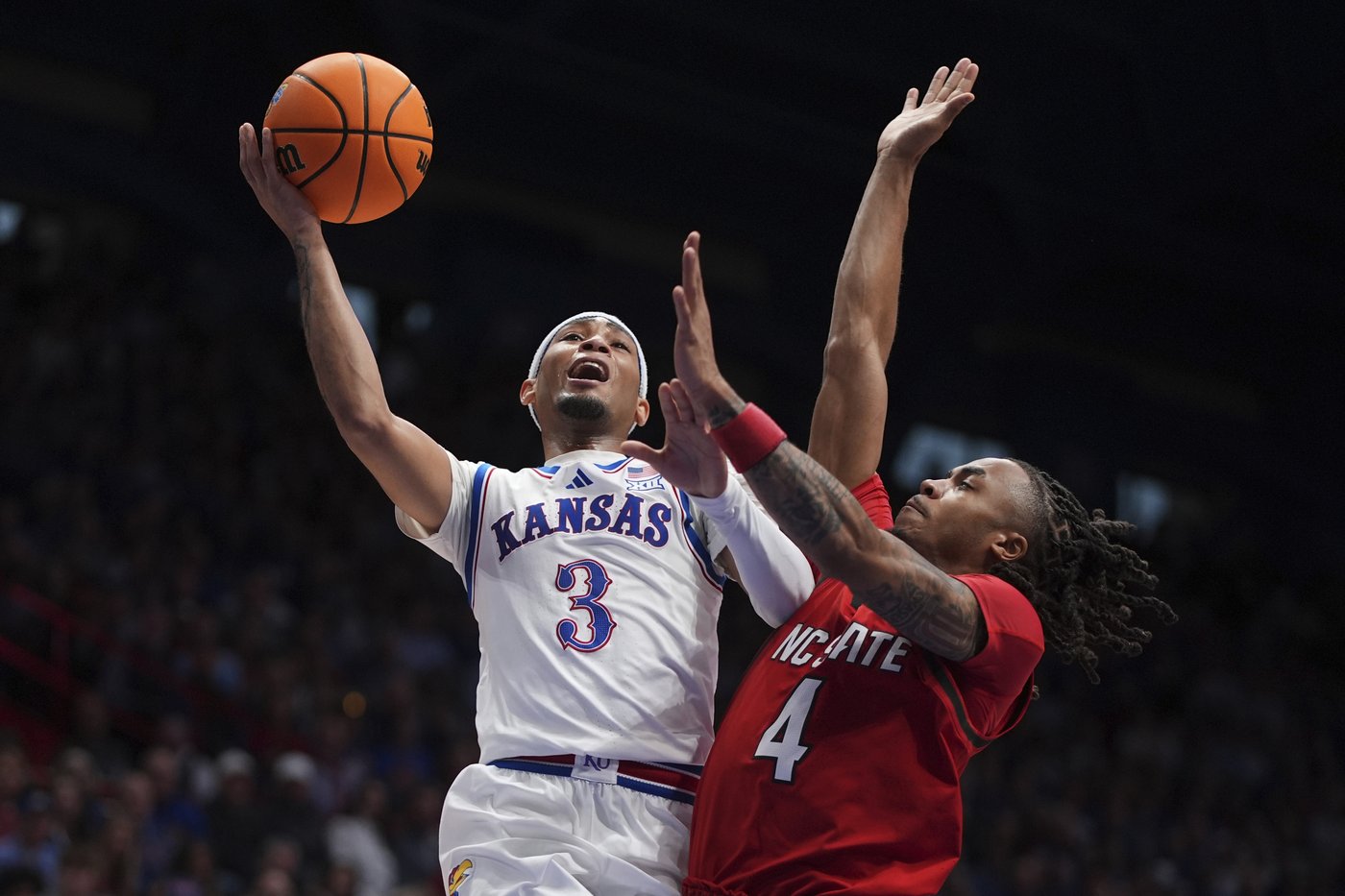 Mayo scores 26, Dickinson has 21 points and 14 boards as No. 10 KU beats NC State, 75-60 | iNFOnews.ca