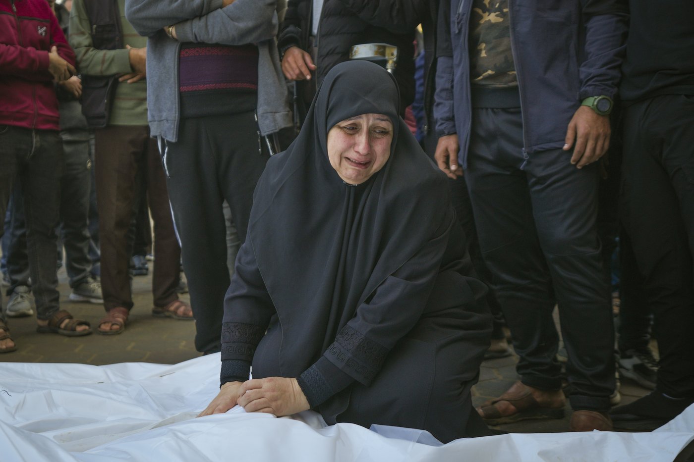 Middle East latest: Israeli strikes in Gaza kill more than 50 people, including kids | iNFOnews.ca Middle East latest: Israeli strikes in Gaza kill more than 50 people, including kids | iNFOnews.ca