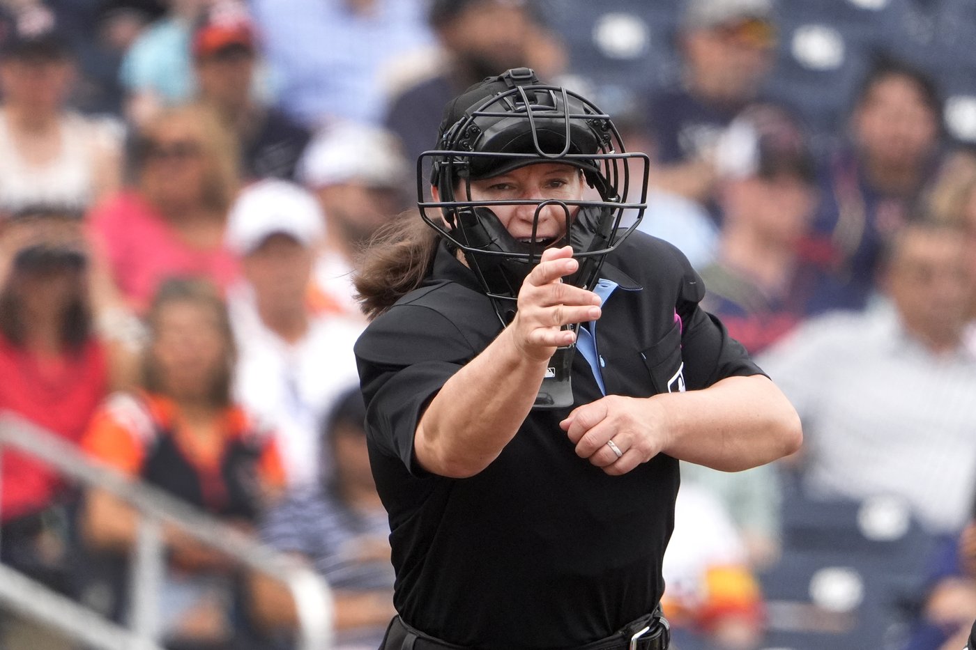 Paul Clemons, Emil Jiménez and Alex MacKay hired as fulltime major league umpires | iNFOnews.ca Paul Clemons, Emil Jiménez and Alex MacKay hired as fulltime major league umpires | iNFOnews.ca