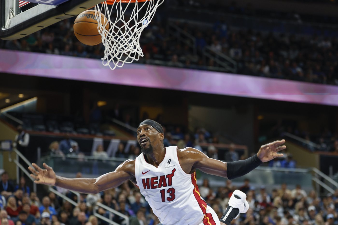 Herro makes go-ahead jumper with 0.5 seconds left as Heat beat Magic 89-88 | iNFOnews.ca Herro makes go-ahead jumper with 0.5 seconds left as Heat beat Magic 89-88 | iNFOnews.ca