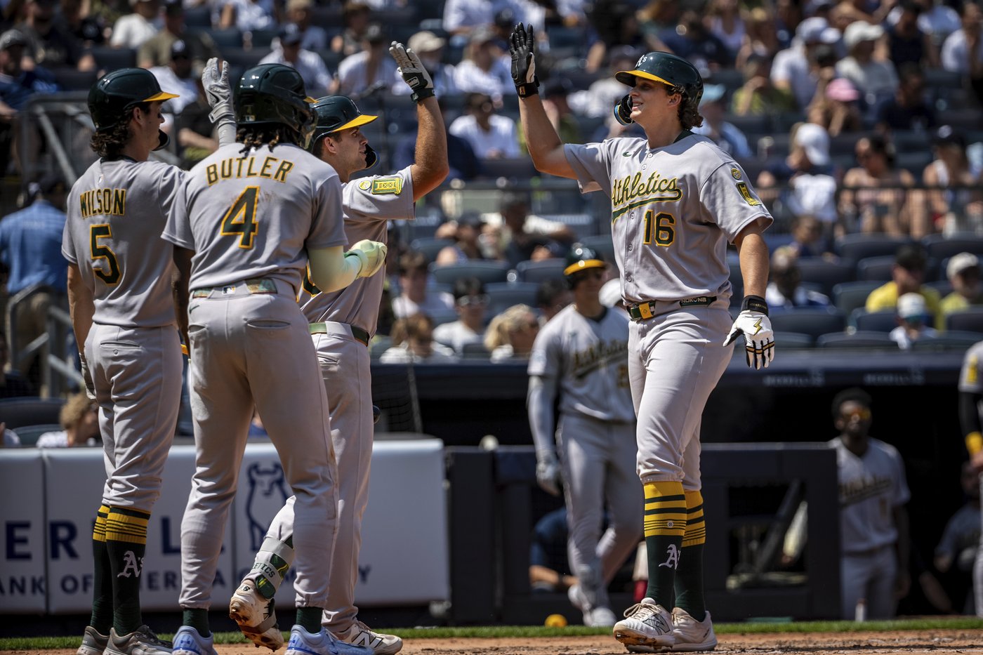 Rooker, Kurtz homer off Schmidt to back Sears, lead Athletics over Yankees 7-0 | iNFOnews.ca Rooker, Kurtz homer off Schmidt to back Sears, lead Athletics over Yankees 7-0 | iNFOnews.ca
