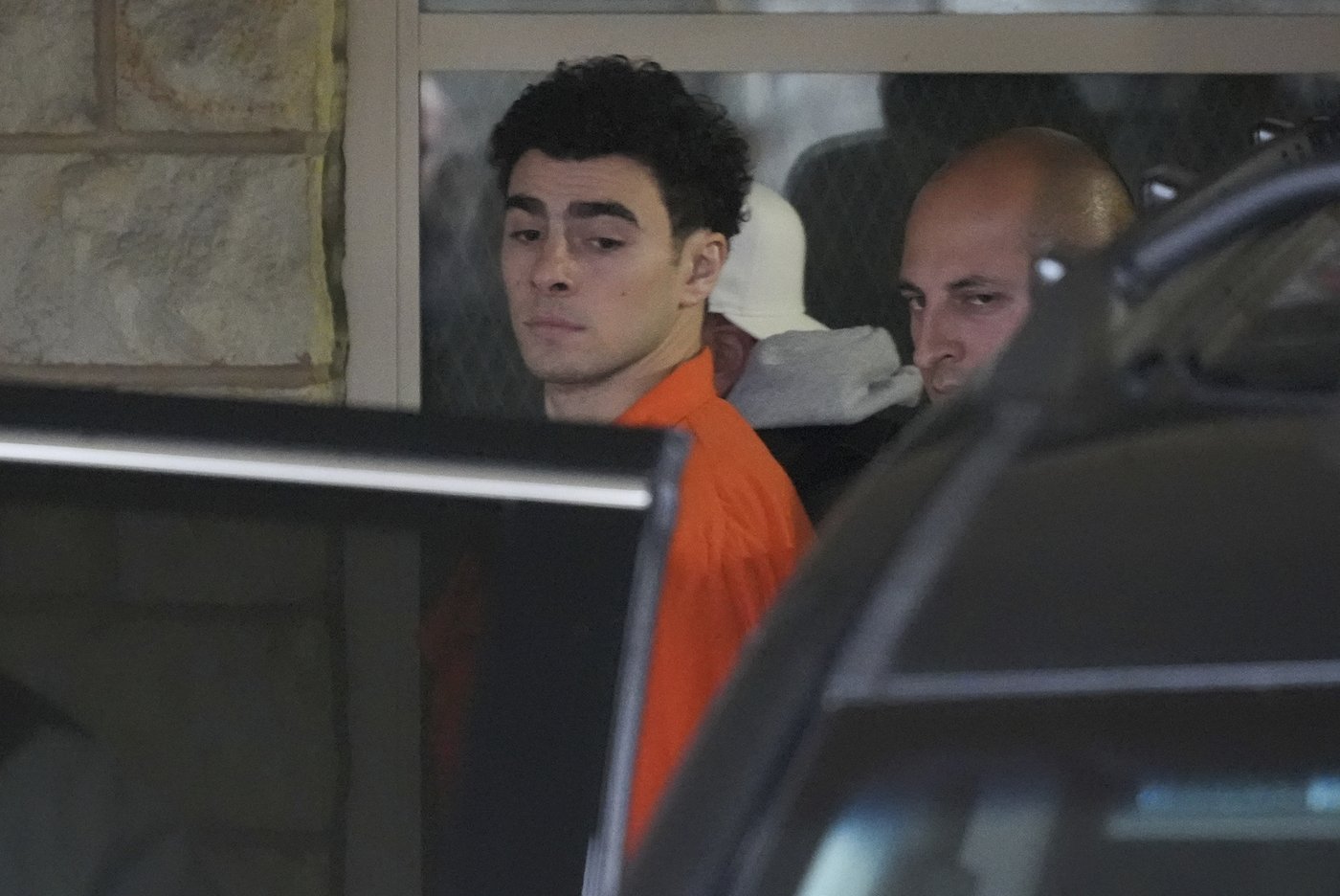Suspect in UnitedHealthcare CEO killing faces federal murder, stalking and weapons charges | iNFOnews.ca Suspect in UnitedHealthcare CEO killing faces federal murder, stalking and weapons charges | iNFOnews.ca