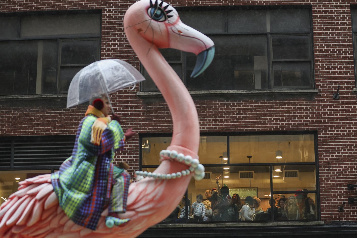 Macy’s Thanksgiving Day Parade: Big balloons, wet weather and 21 protesters arrested | iNFOnews.ca