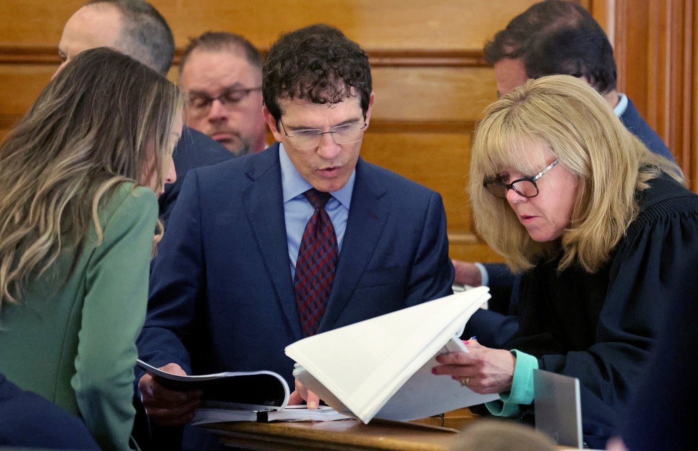 Prosecution rests in trial of Karen Read who's charged in death of Boston police officer boyfriend | iNFOnews.ca Prosecution rests in trial of Karen Read who's charged in death of Boston police officer boyfriend | iNFOnews.ca
