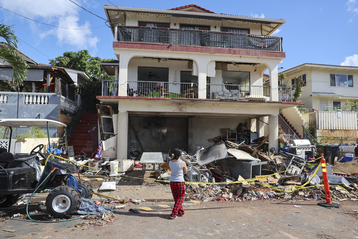 The death toll from a New Year's Eve illegal fireworks explosion in Honolulu climbs to 5 | iNFOnews.ca