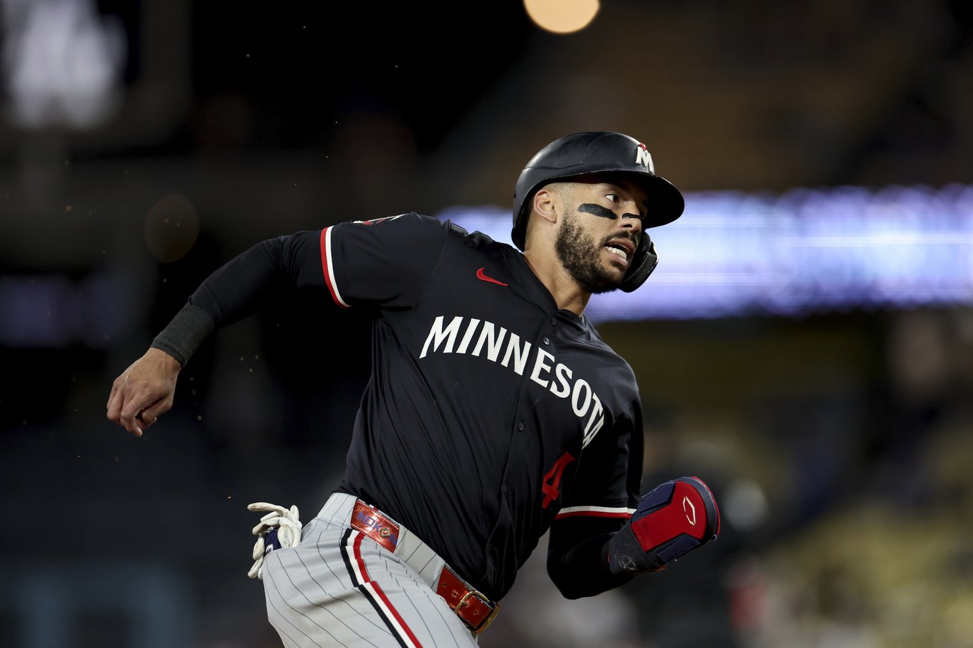 MLB trade deadline tracker: Astros reunite with Carlos Correa, Padres swing several deals | iNFOnews.ca MLB trade deadline tracker: Astros reunite with Carlos Correa, Padres swing several deals | iNFOnews.ca