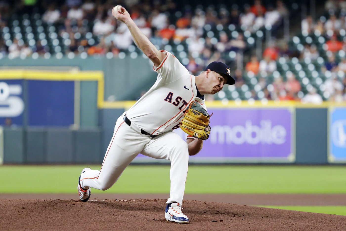 Christian Walker homers in 3-run 2nd, Astros beat Blue Jays 3-1 for series sweep | iNFOnews.ca