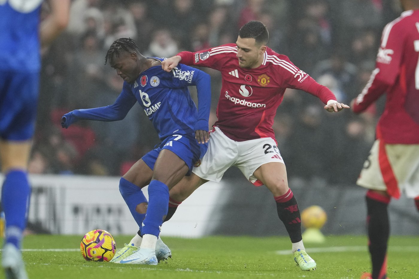 Leicester winger Fatawu out for season after ACL injury while playing for Ghana | iNFOnews.ca