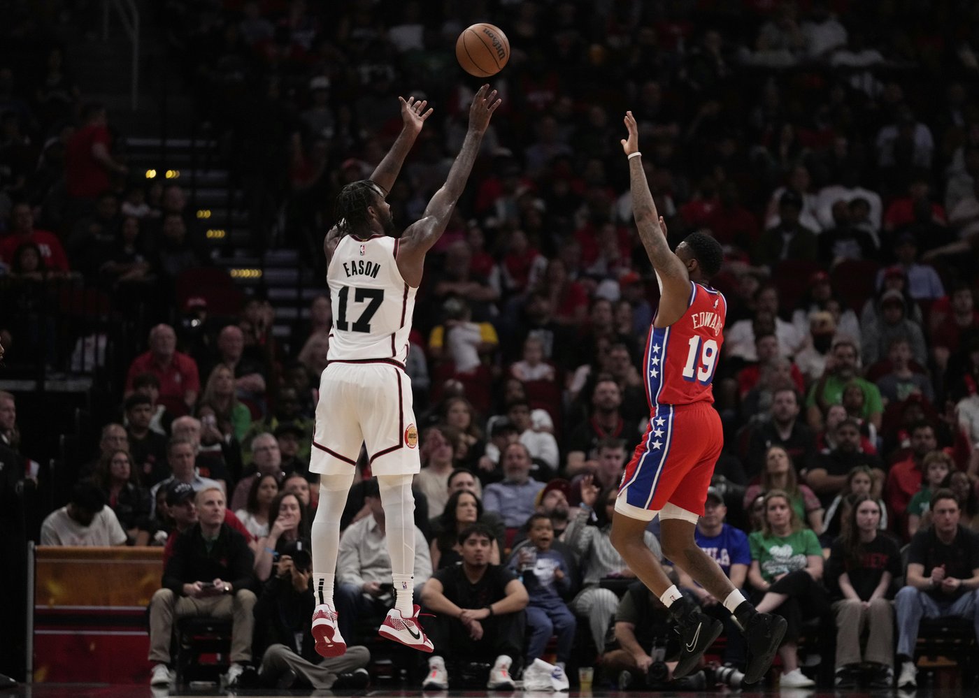 Green, Smith each score 30, Rockets extend win streak to 7 games with 144-137 OT victory over 76ers | iNFOnews.ca