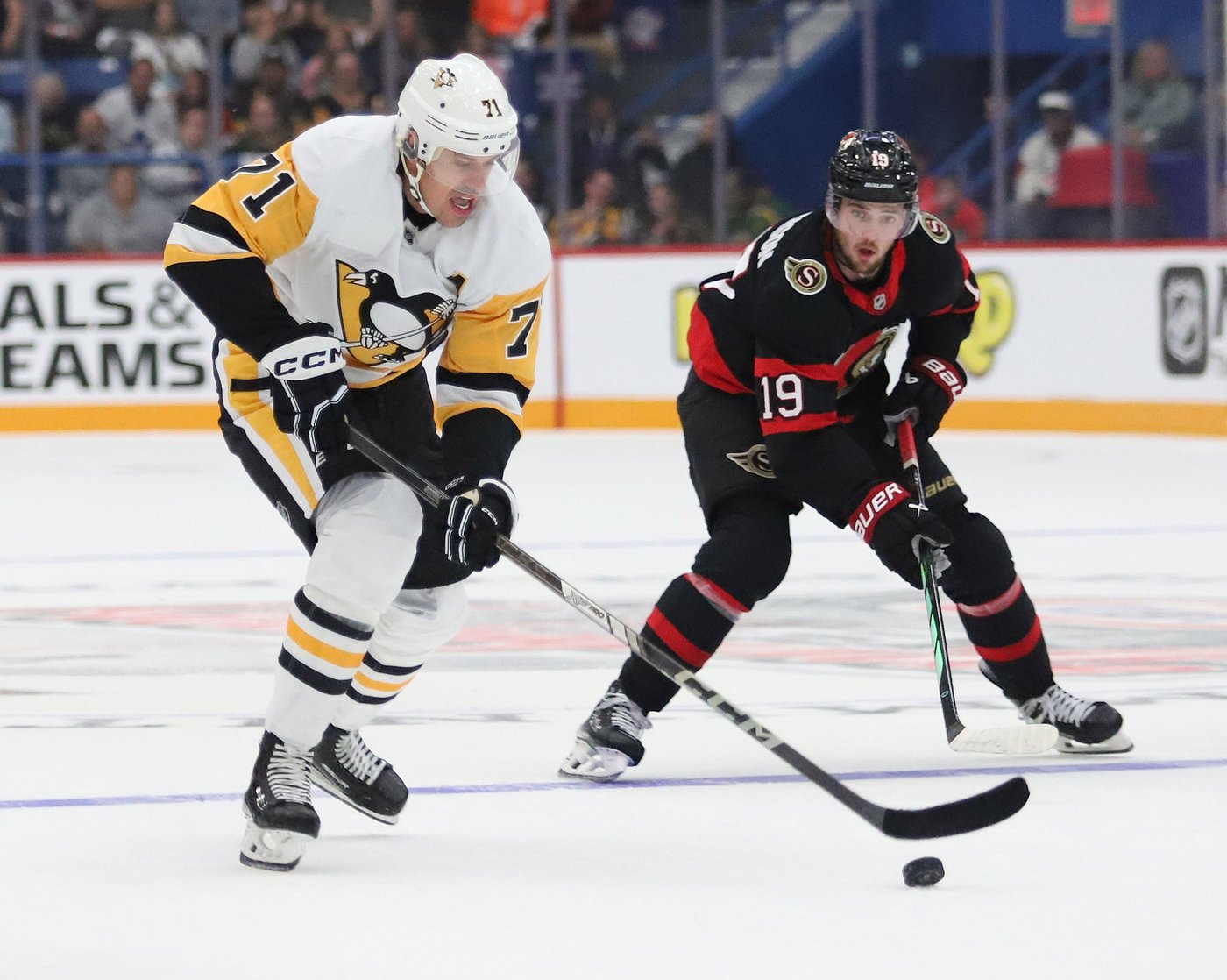 Malkin, Crosby pace Penguins to 5-2 pre-season win over Senators | iNFOnews.ca