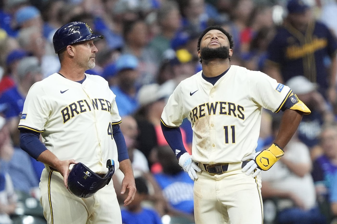 Brewers outfielder Jackson Chourio placed on injured list with strained right hamstring | iNFOnews.ca Brewers outfielder Jackson Chourio placed on injured list with strained right hamstring | iNFOnews.ca