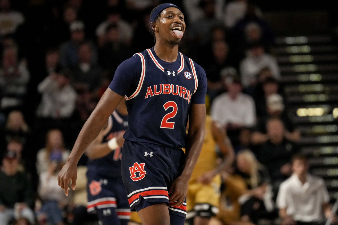 Top-ranked Auburn snaps back with an 80-68 win over Vanderbilt | iNFOnews.ca Top-ranked Auburn snaps back with an 80-68 win over Vanderbilt | iNFOnews.ca