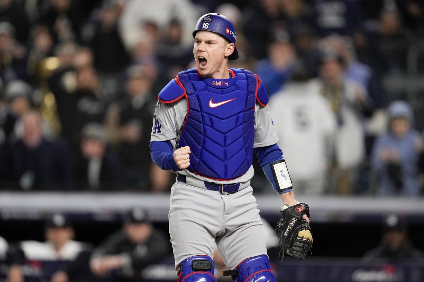 Freeman, Buehler lead Dodgers past slumping Yankees 4-2, take 3-0 lead in World Series | iNFOnews.ca