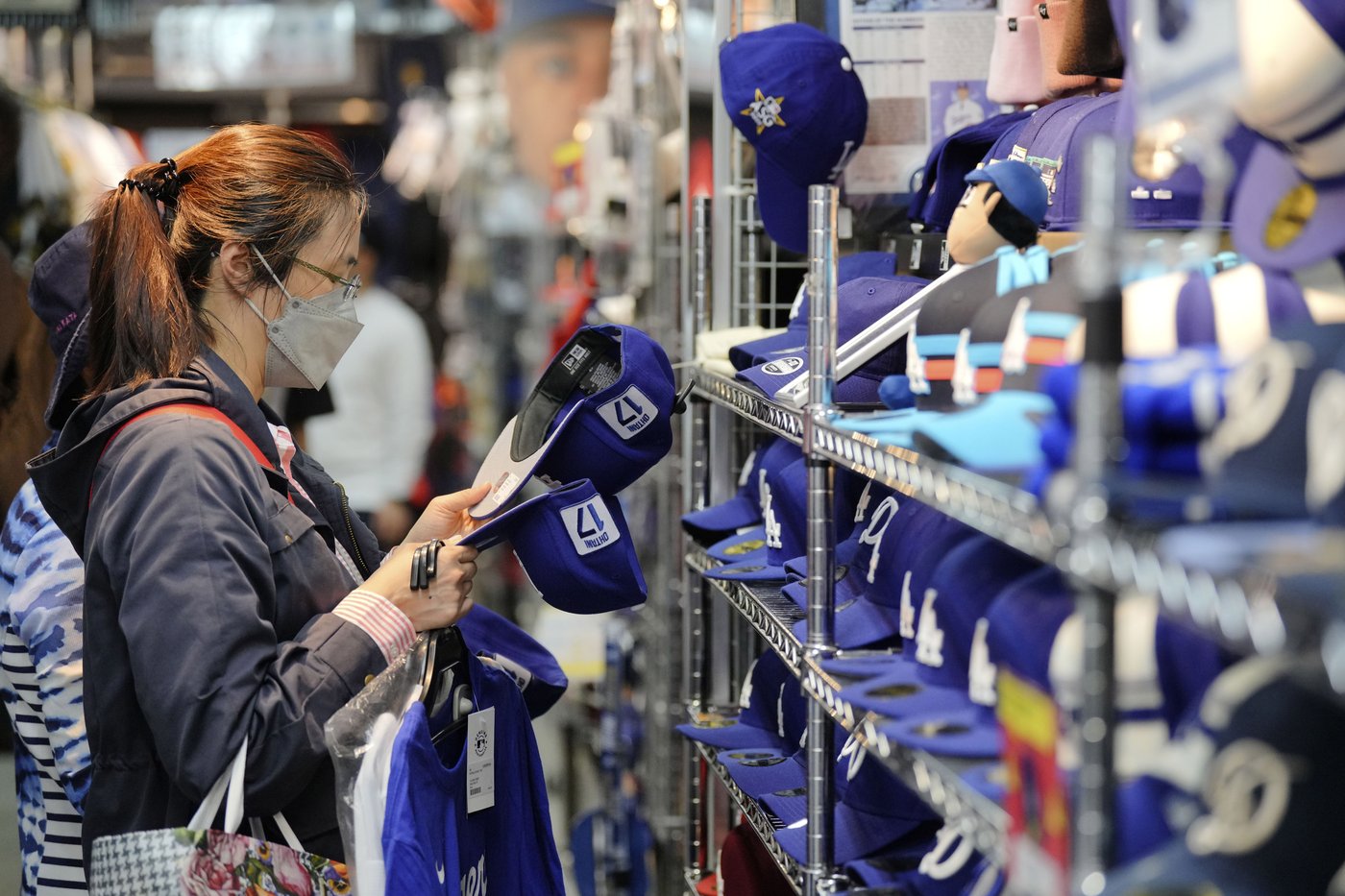 Japan prepares to cheer on Ohtani and the Dodgers, and the country is dressing for the occasion | iNFOnews.ca Japan prepares to cheer on Ohtani and the Dodgers, and the country is dressing for the occasion | iNFOnews.ca