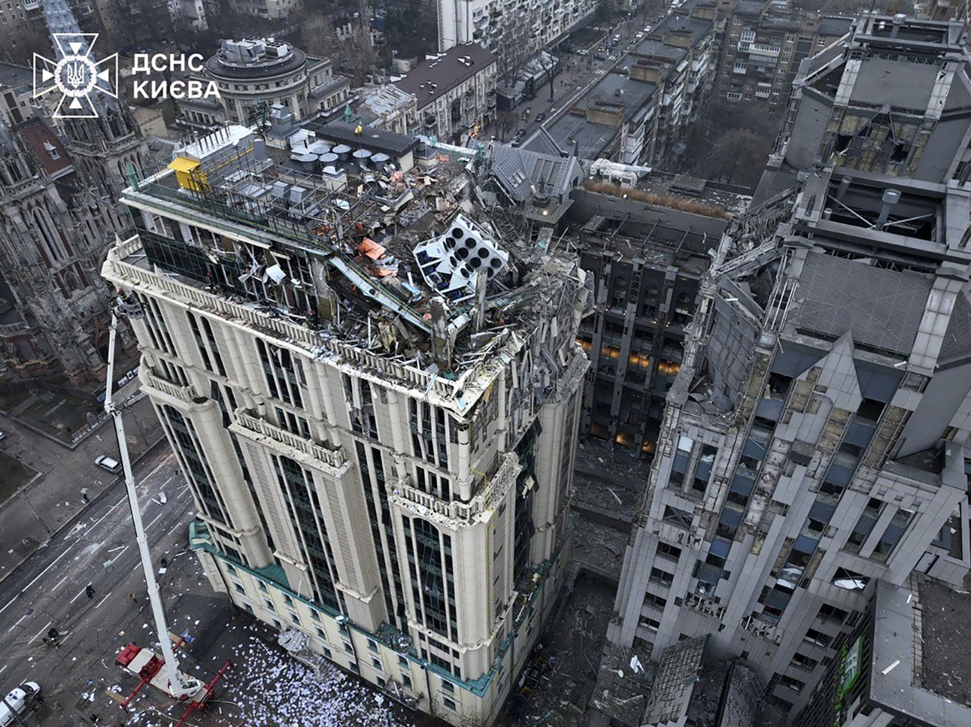 Russia and Ukraine exchange missile attacks, officials say, killing at least 1 person in Kyiv | iNFOnews.ca Russia and Ukraine exchange missile attacks, officials say, killing at least 1 person in Kyiv | iNFOnews.ca