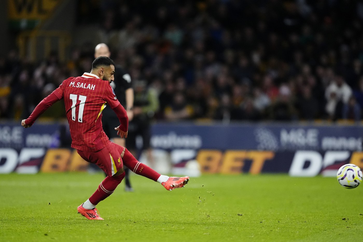 Palmer nets 4 first-half goals, Haaland kept scoreless and Liverpool goes top of the Premier League | iNFOnews.ca Palmer nets 4 first-half goals, Haaland kept scoreless and Liverpool goes top of the Premier League | iNFOnews.ca
