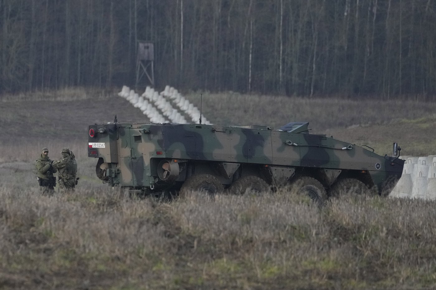 Poland's prime minister visits defensive fortifications on border with Russia | iNFOnews.ca Poland's prime minister visits defensive fortifications on border with Russia | iNFOnews.ca