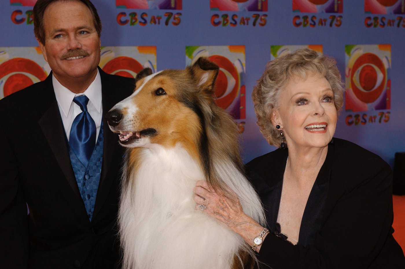 June Lockhart, beloved mother figure from 'Lassie' and 'Lost In Space,' dies at 100 | iNFOnews.ca