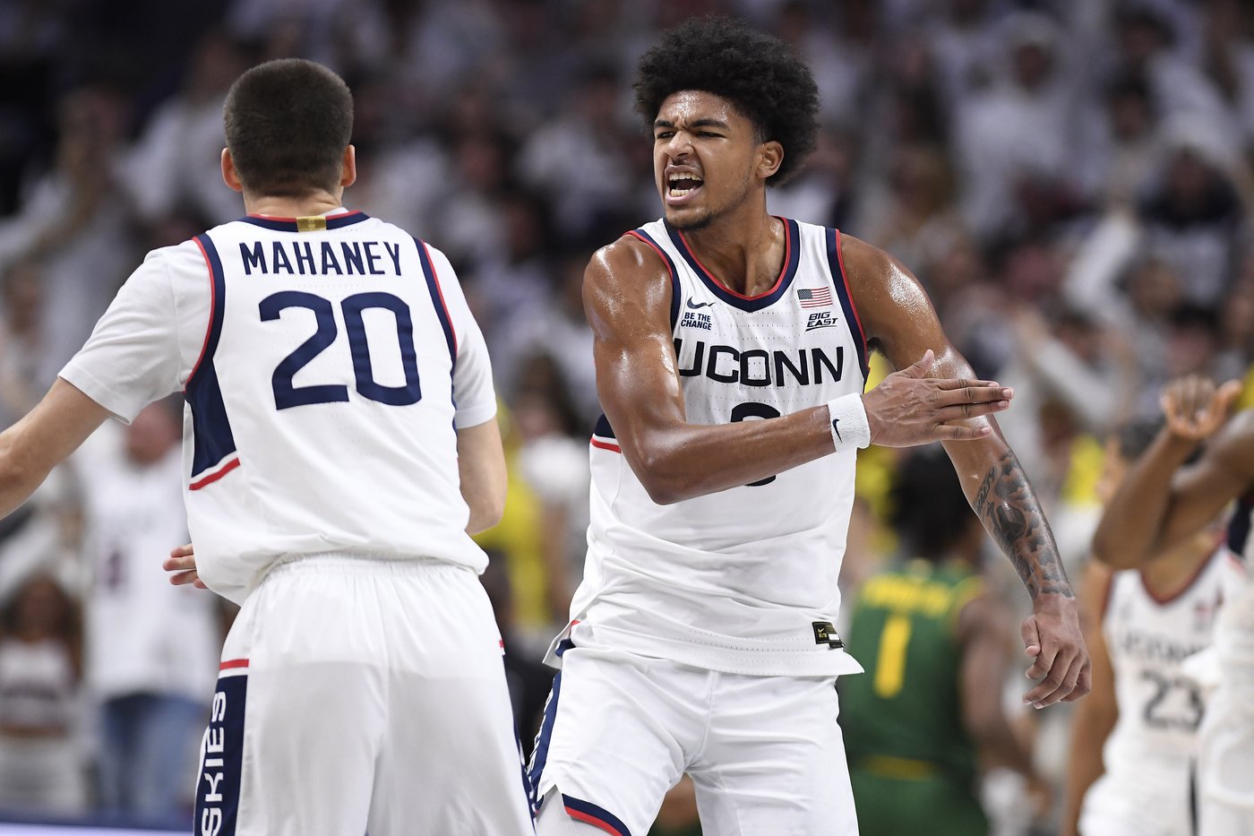 McNeeley scores 17 points as No. 25 UConn rallies to a 76-72 win over No. 15 Baylor | iNFOnews.ca