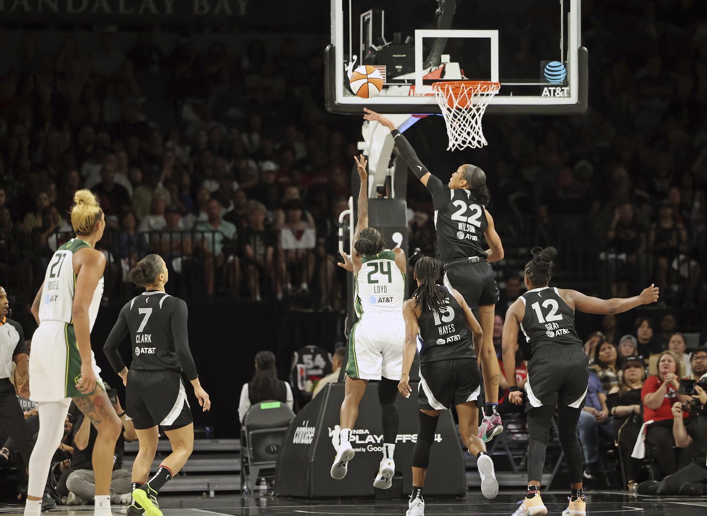Aces wear jerseys to support A'ja Wilson who finished 2nd for Defensive Player of the Year | iNFOnews.ca Aces wear jerseys to support A'ja Wilson who finished 2nd for Defensive Player of the Year | iNFOnews.ca