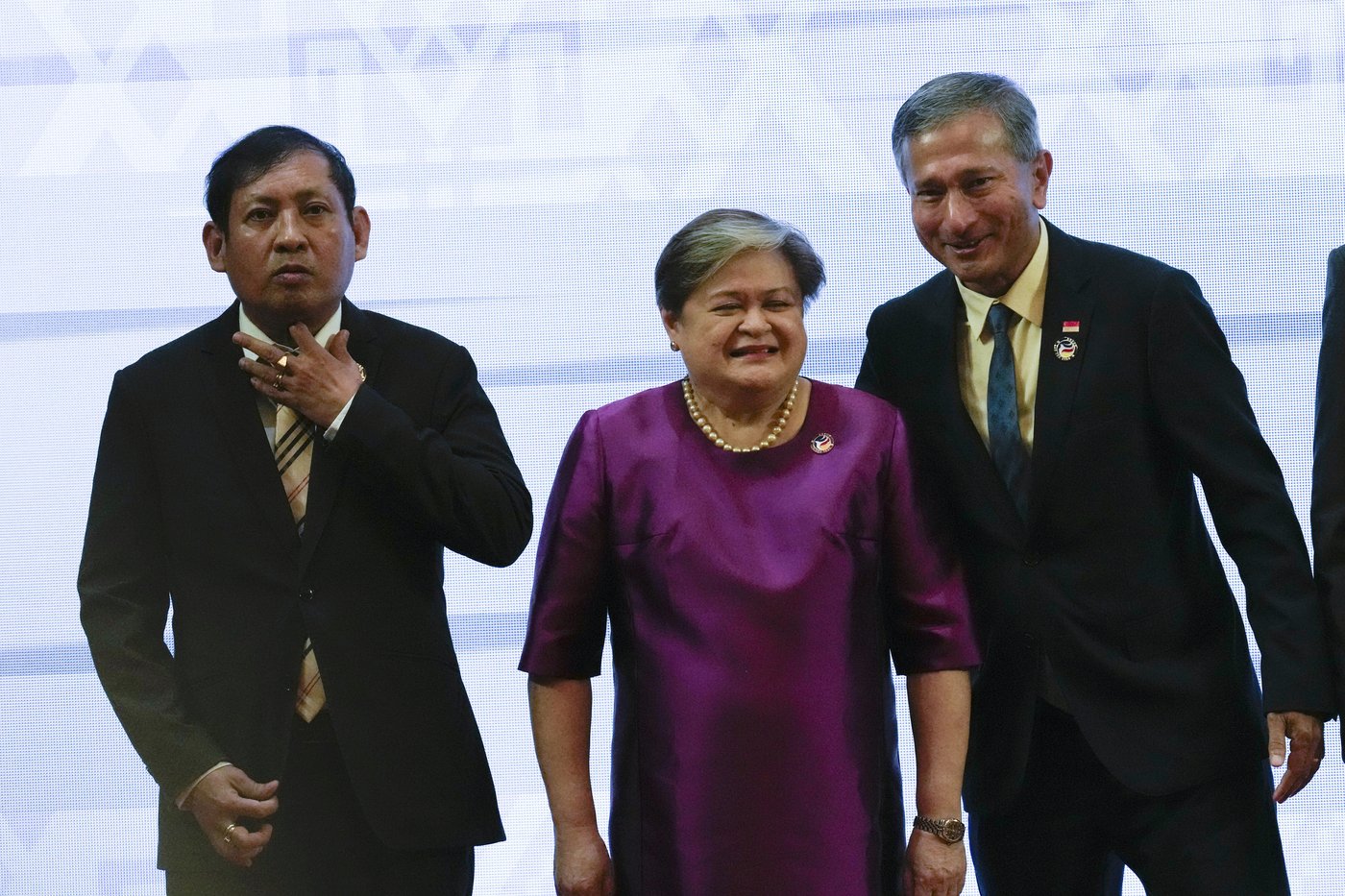 Southeast Asian leaders meet in Laos in a summit set to tackle crisis in Myanmar and disputed sea | iNFOnews.ca Southeast Asian leaders meet in Laos in a summit set to tackle crisis in Myanmar and disputed sea | iNFOnews.ca