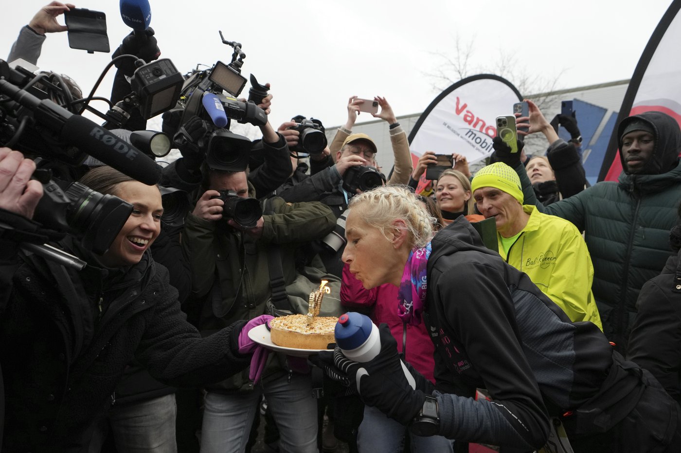 With marathon a day throughout 2024, this Belgian runner has Guinness world record within her grasp | iNFOnews.ca