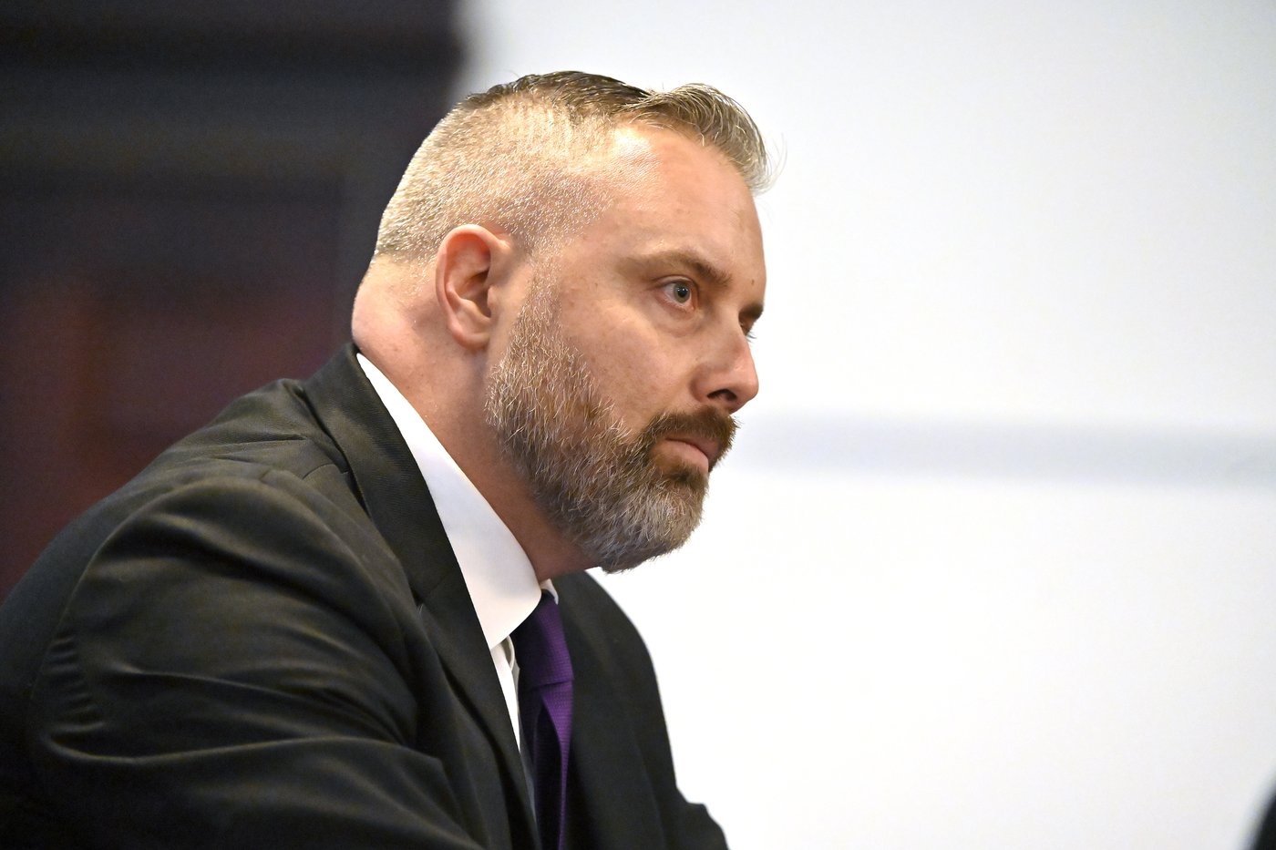 Video of Kentucky judge's death shown at court hearing for the ex-sheriff charged in the case | iNFOnews.ca