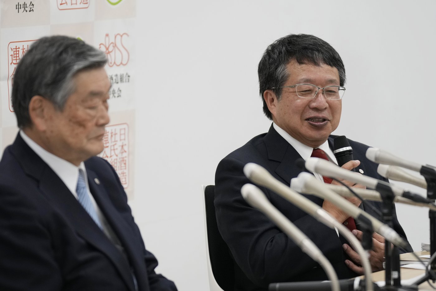 Japan's famous sake joins UNESCO's cultural heritage list, a boost to brewers and enthusiasts | iNFOnews.ca