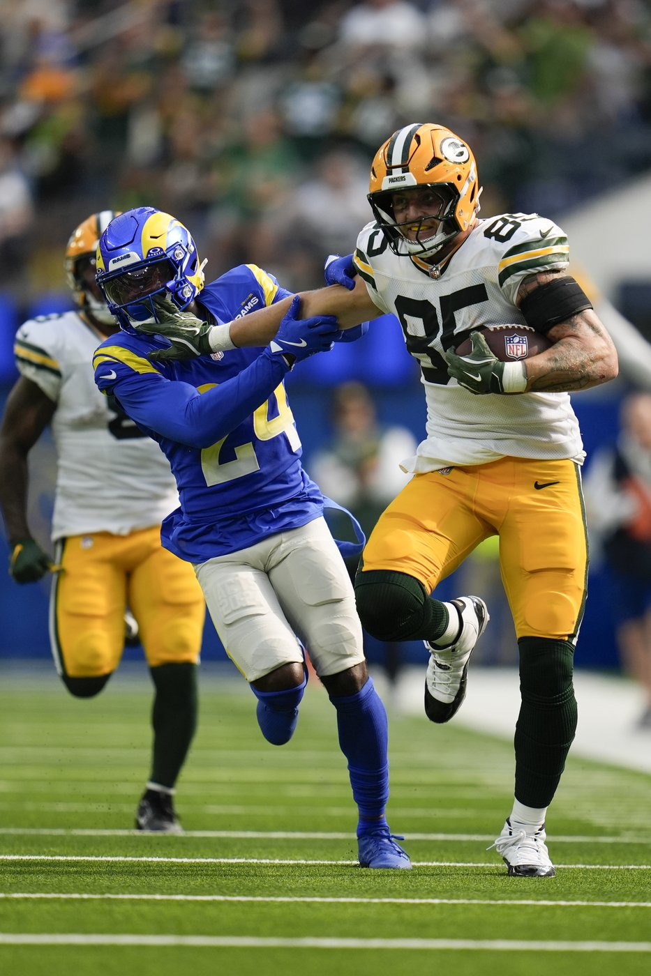 Doubs' return is expected to boost the Packers' receiving depth after they beat the Rams without him | iNFOnews.ca