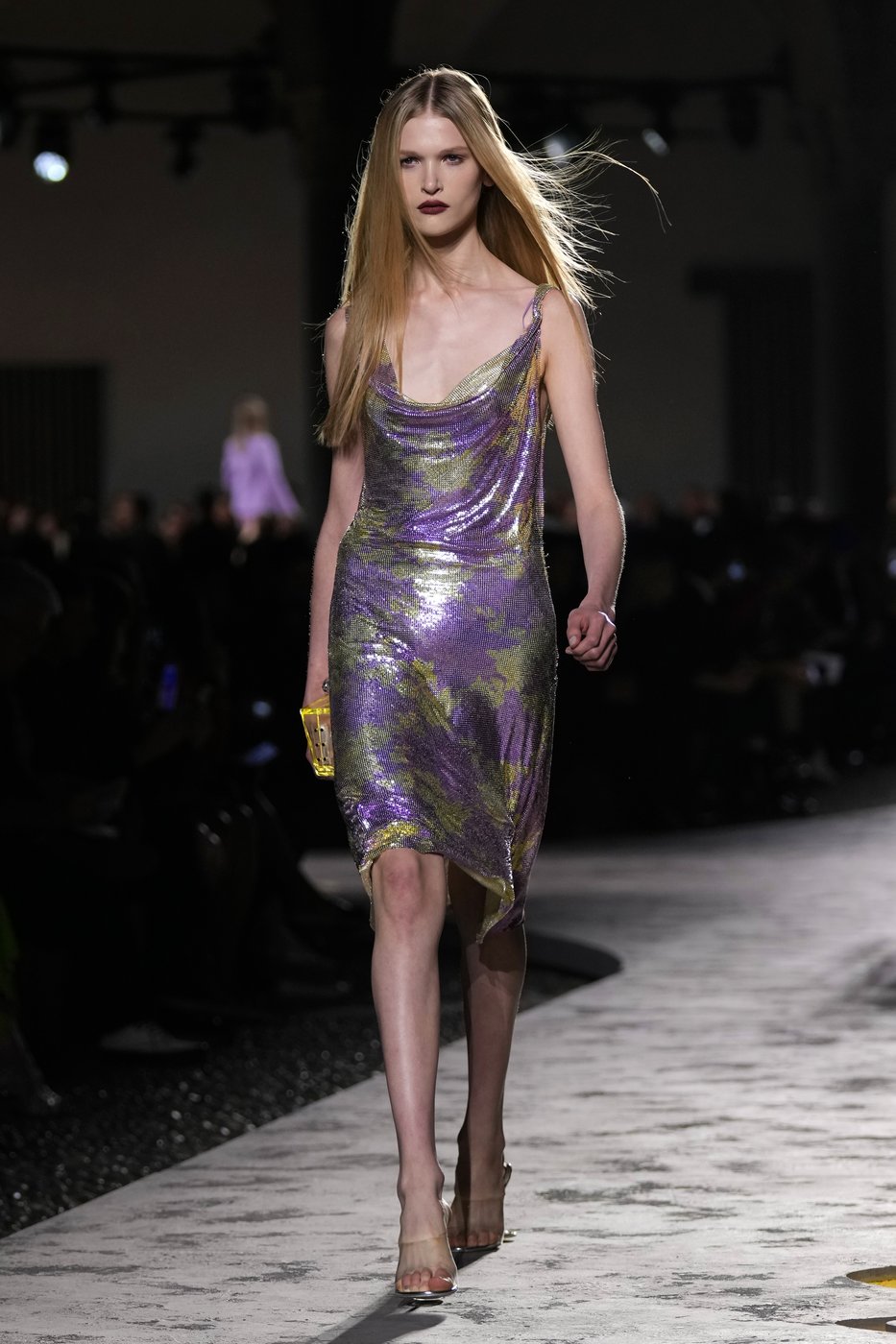 Gucci touts 'casual grandeur,' Tod's focuses on Artisanal Intelligence and Versace plays it safe | iNFOnews.ca Gucci touts 'casual grandeur,' Tod's focuses on Artisanal Intelligence and Versace plays it safe | iNFOnews.ca