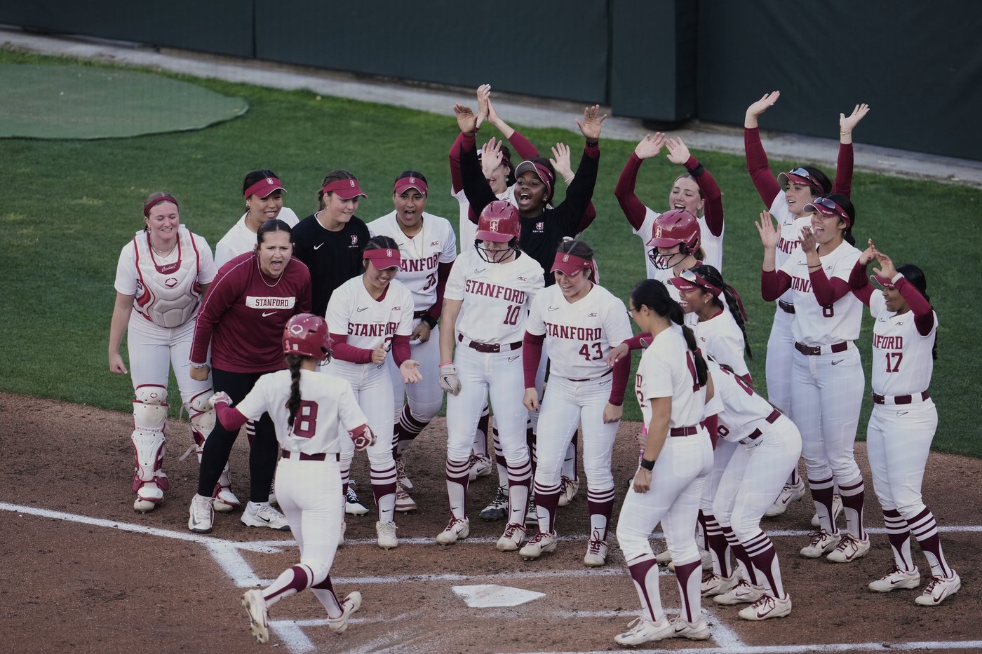 Stanford softball chases attendance record at school's football stadium | iNFOnews.ca Stanford softball chases attendance record at school's football stadium | iNFOnews.ca