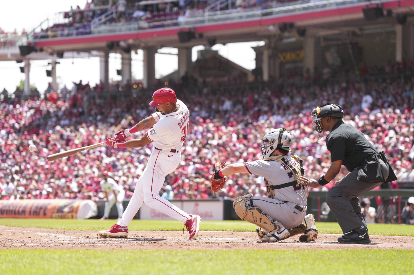 Will Benson's first 2-homer game leads Reds to 3-1 win and 3-game sweep of Guardians | iNFOnews.ca
